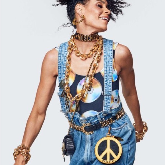 Moschino x H&M Gold Pleated Logo Lettering Belt - Picture 11 of 11